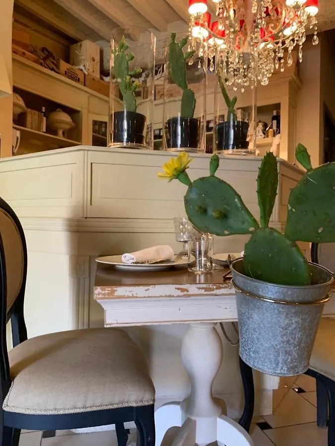 Bed & Breakfast Locanda Il Canovaccio Campiglia Marittima Italy
